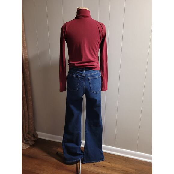 GAP - Women's Burgundy Red Cotton Turtleneck - Picture 5 of 10